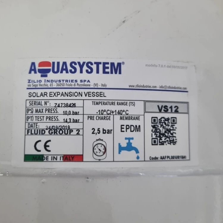 naczynie-wzbiorcze-solarne-vs12-fg2-zilio-aquasystem-epdm-4.jpg