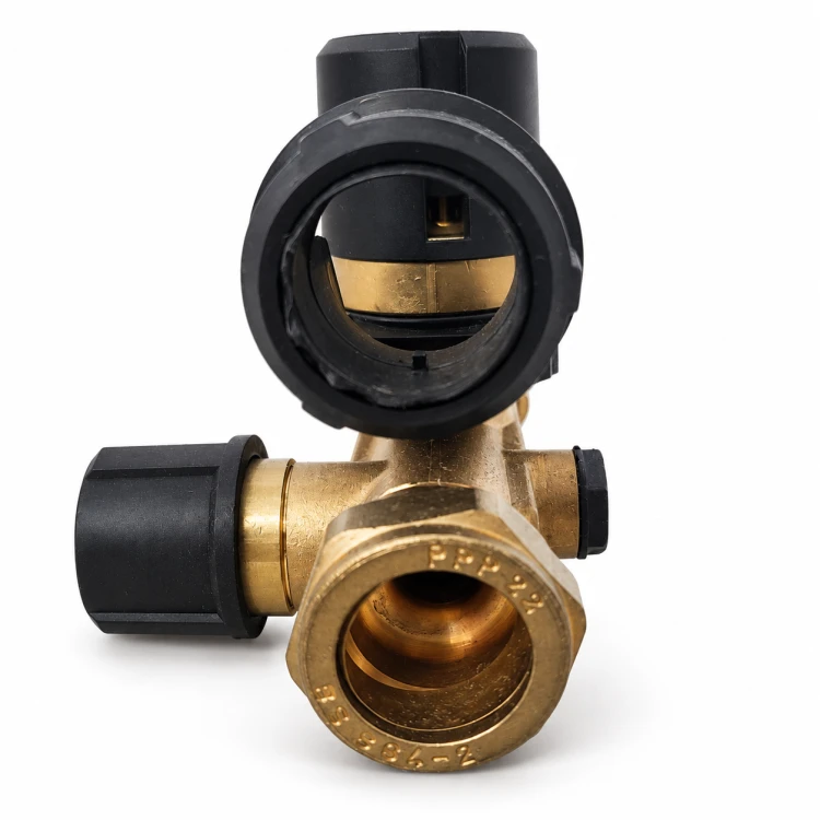 zespol-zabezpieczajacy-podgrzewacz-wody-6-bar-dn20-22-mm-duco-2.png